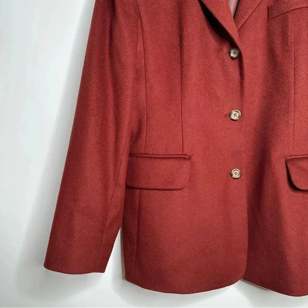 L.L. Bean Wool Cashmere Two Button Blazer Size 12 - Picture 4 of 8